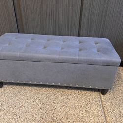 Ottoman/Bench With storage 