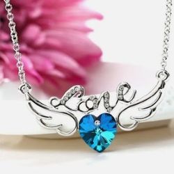 BRAND NEW IN PACKAGE 18K SILVER PLATED CRYSTAL GUARDIAN ANGEL WINGS AQUAMARINE CRYSTAL HEART PENDANT SILVER CHAIN NECKLACE GIFT FOR HER 