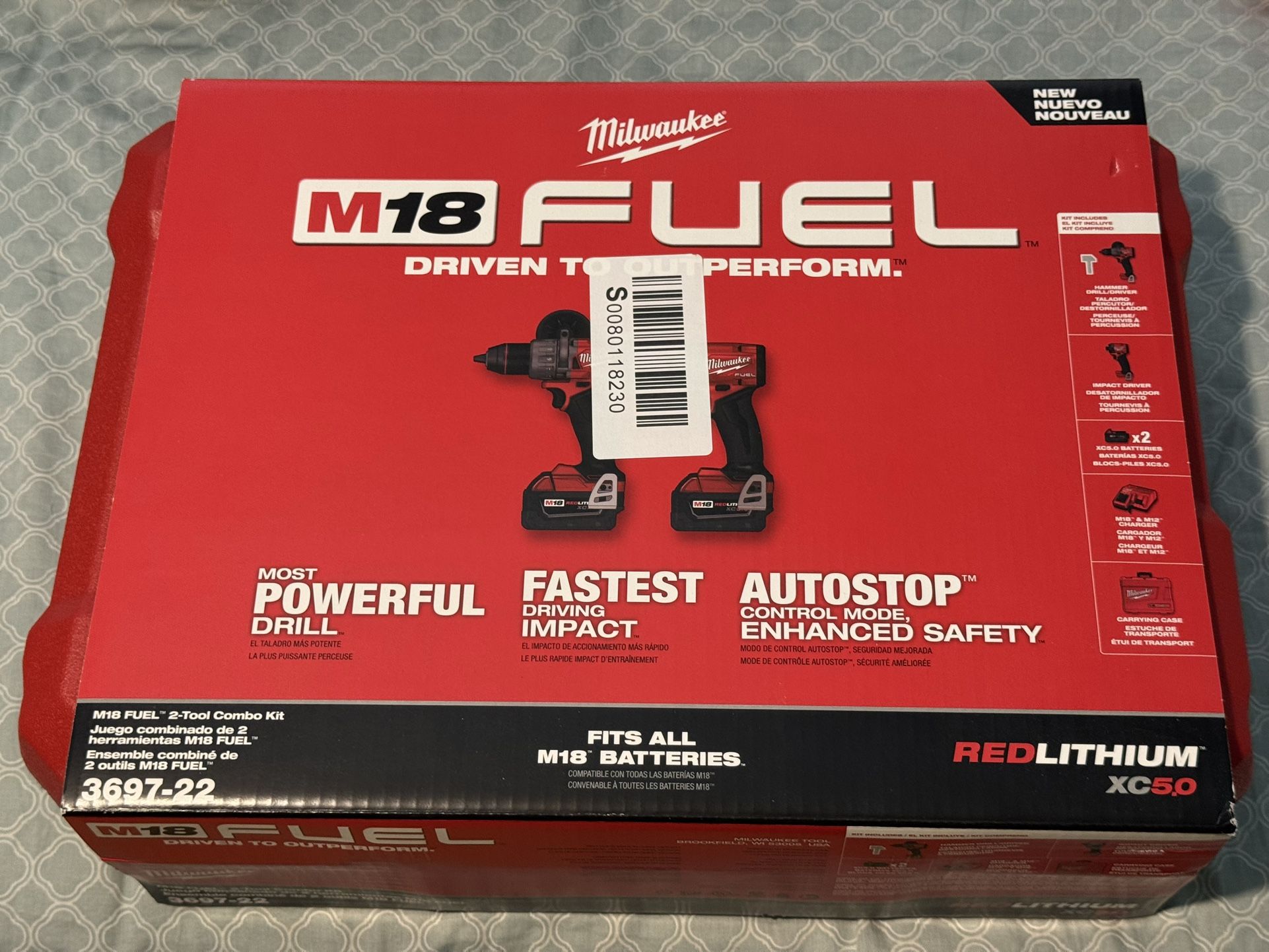 New Milwaukee 3697-22 M18 Fuel Brushless Hammer Drill & Impact Driver Combo Kit (2-Tool) with (2) 5.0Ah Batteries, Charger & Tool Case