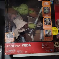 Animatronic Legendary Yoda. Never Opened
