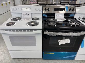 GE 30” electric ranges with 4 burner