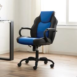 blue and black desk chair