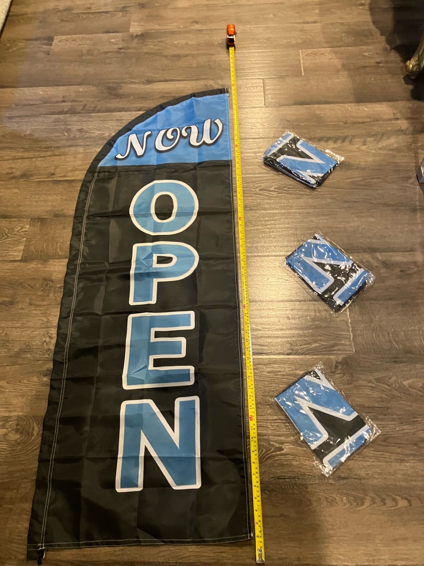 Banner flags 5ft (new in box )display signage