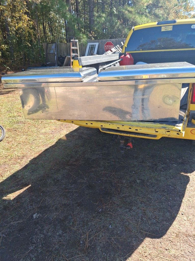 Putco Chrome Toolbox 5ft