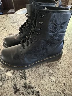 Doc Martens Size 7