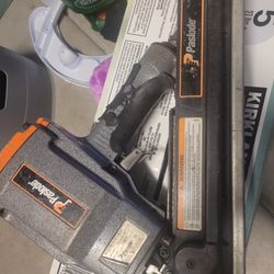 Pistola De Clavos Para Constriccion