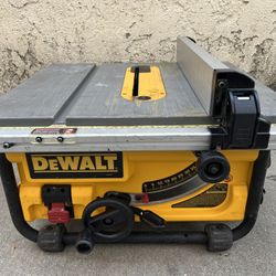 Dewalt table saw, Good condition, Work perfectly 