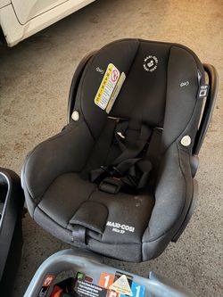 Maxi-Cosi Mico XP Infant Car Seat with Two Bases