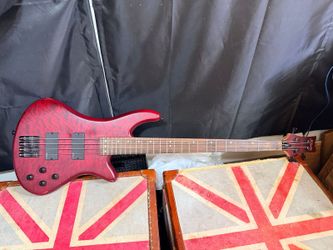 Schecter Stiletto Custom-4 Active 4-String Bass Vampyre Red Satin