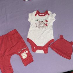 Winnie The Pooh Christmas Outfit