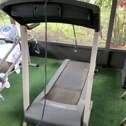 Treadmill 