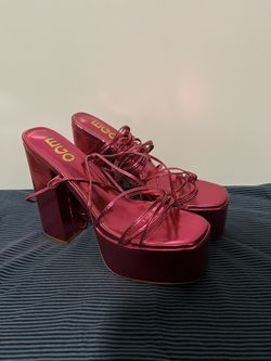 Metallic Pink Platform Heels – Size 8