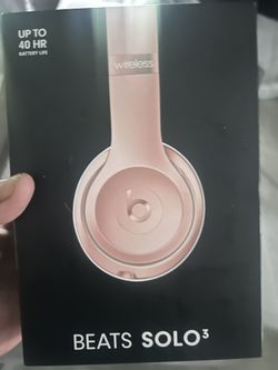 Apple Beats Solo 3 Pink And White