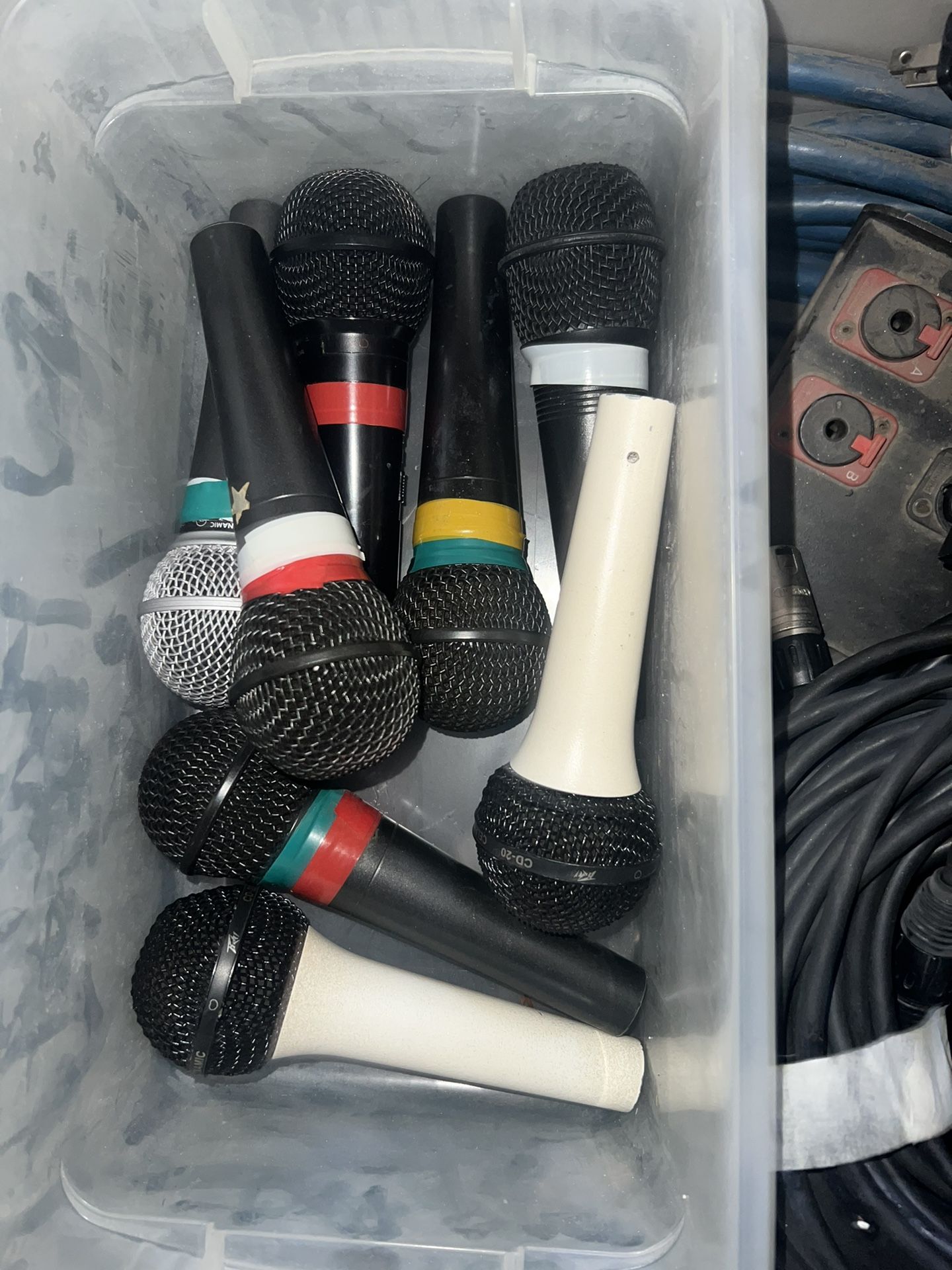 Dynamic Microphones