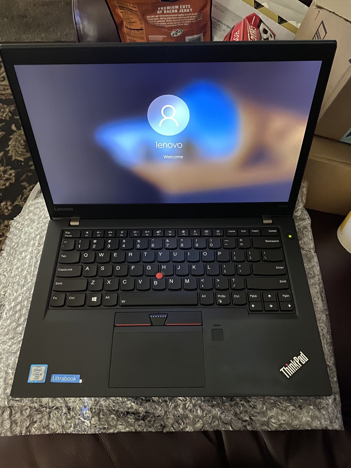 Lenovo ThinkPad T470s W10DG Signature Edition 8GB RAM Windows 10 Pro Business Laptop 14” Screen