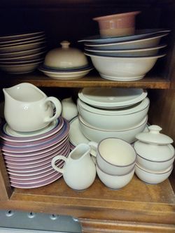 Set of ceramic dishes