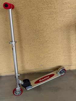 Razor Kick Scooter Silver and Red