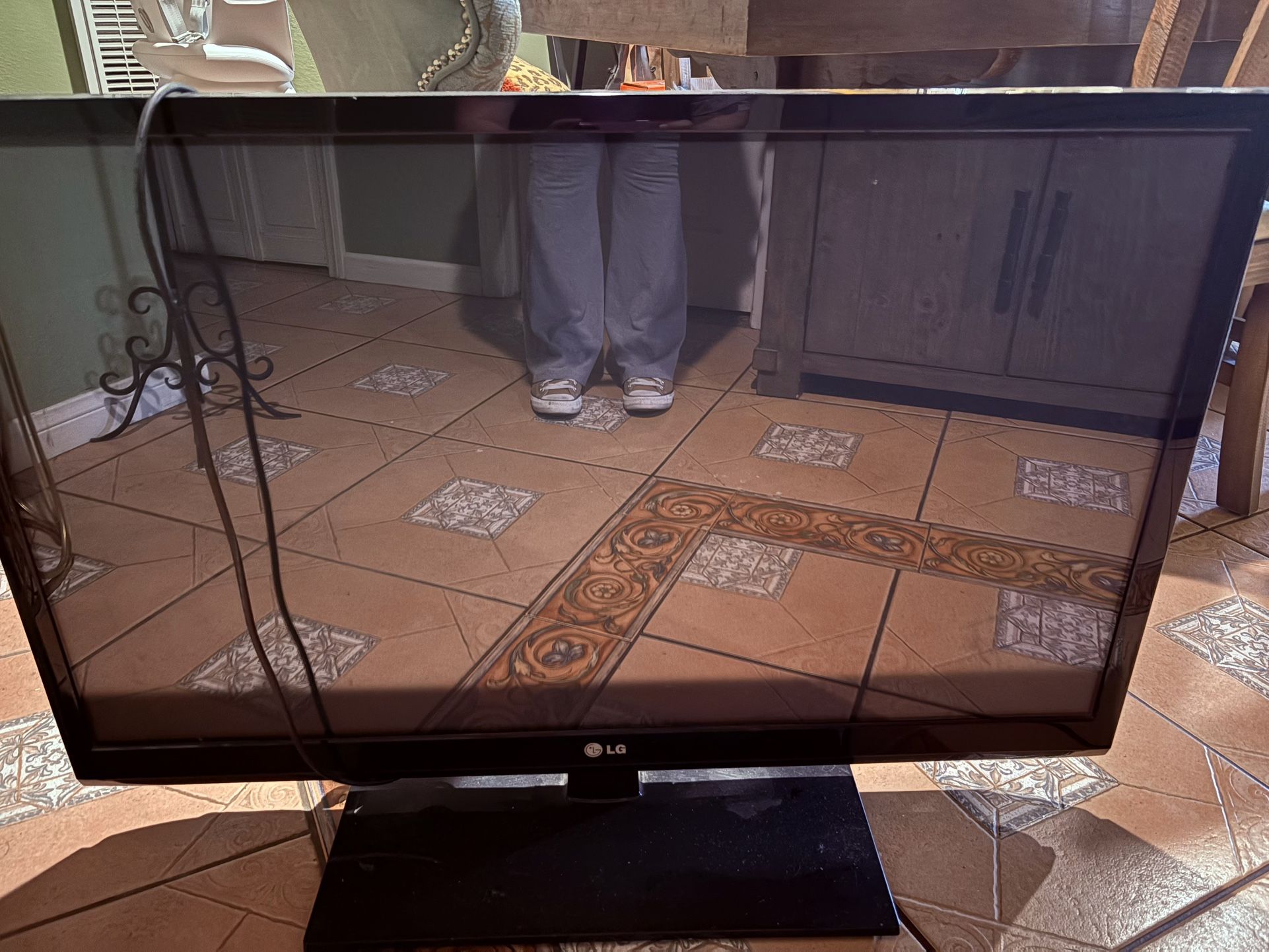 LG Plasma TV 50”