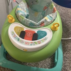 Baby Walker / Baby Bouncer 
