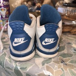 Jordan’s Kids 25$ Size 3y