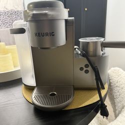 Keurig With Frother 