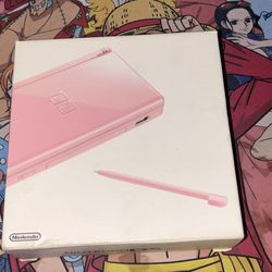Pink Nintendo DS Lite