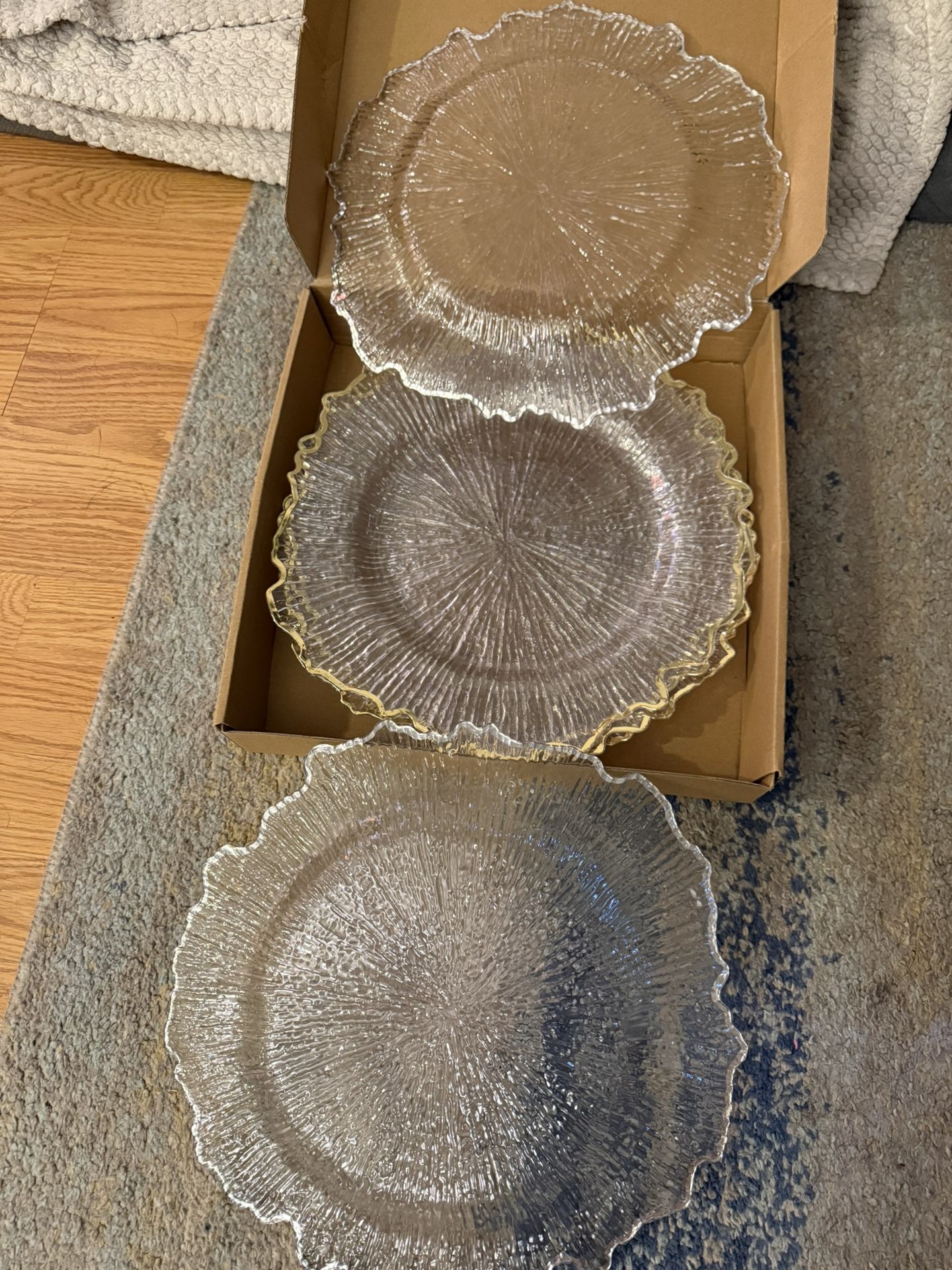 Plate Chargers