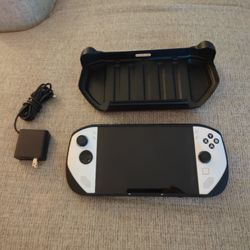 Lenovo Legion Go S – Z1 Extreme – Excellent Condition