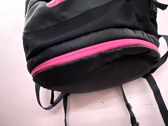 Nike Elite Max Air Breast Cancer Basketball Backpack/Bookbag *RARE* for  Sale in Brooklyn, NY - OfferUp