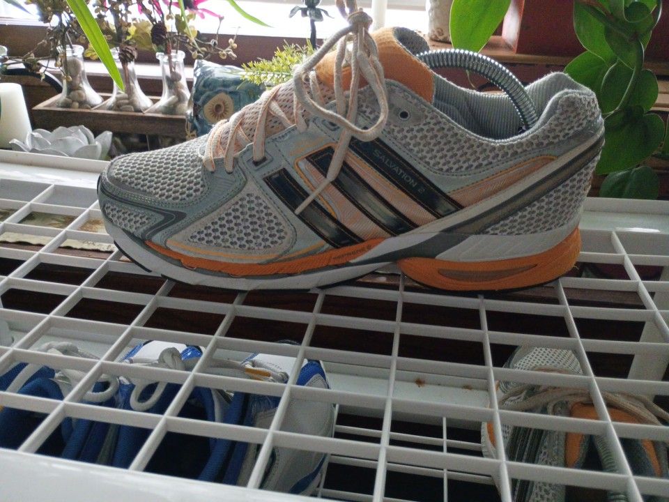 Adidas Runner,