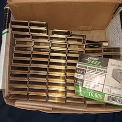 Grip Fast Medium crown staples 