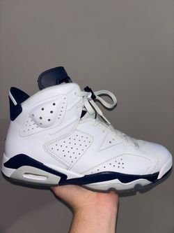 Air Jordan 6 White Midnight Navy Sneakers