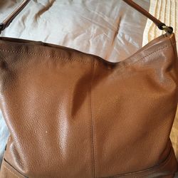 Coach leather bag medium