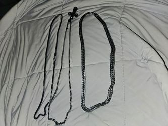 Sliver and black stainless steel chains