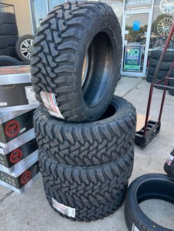 37X135020 TOYO MT TIRES