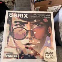 Qbrix build Your Own Selfie Craft Lego building Kit