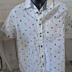 NWT Christmas Shirt Size S