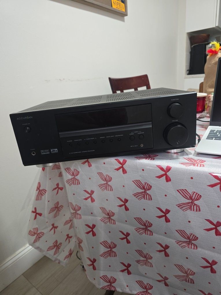  Accurian 5.1 Ch Surround AM/FM Stereo Receiver ASR-5046. 