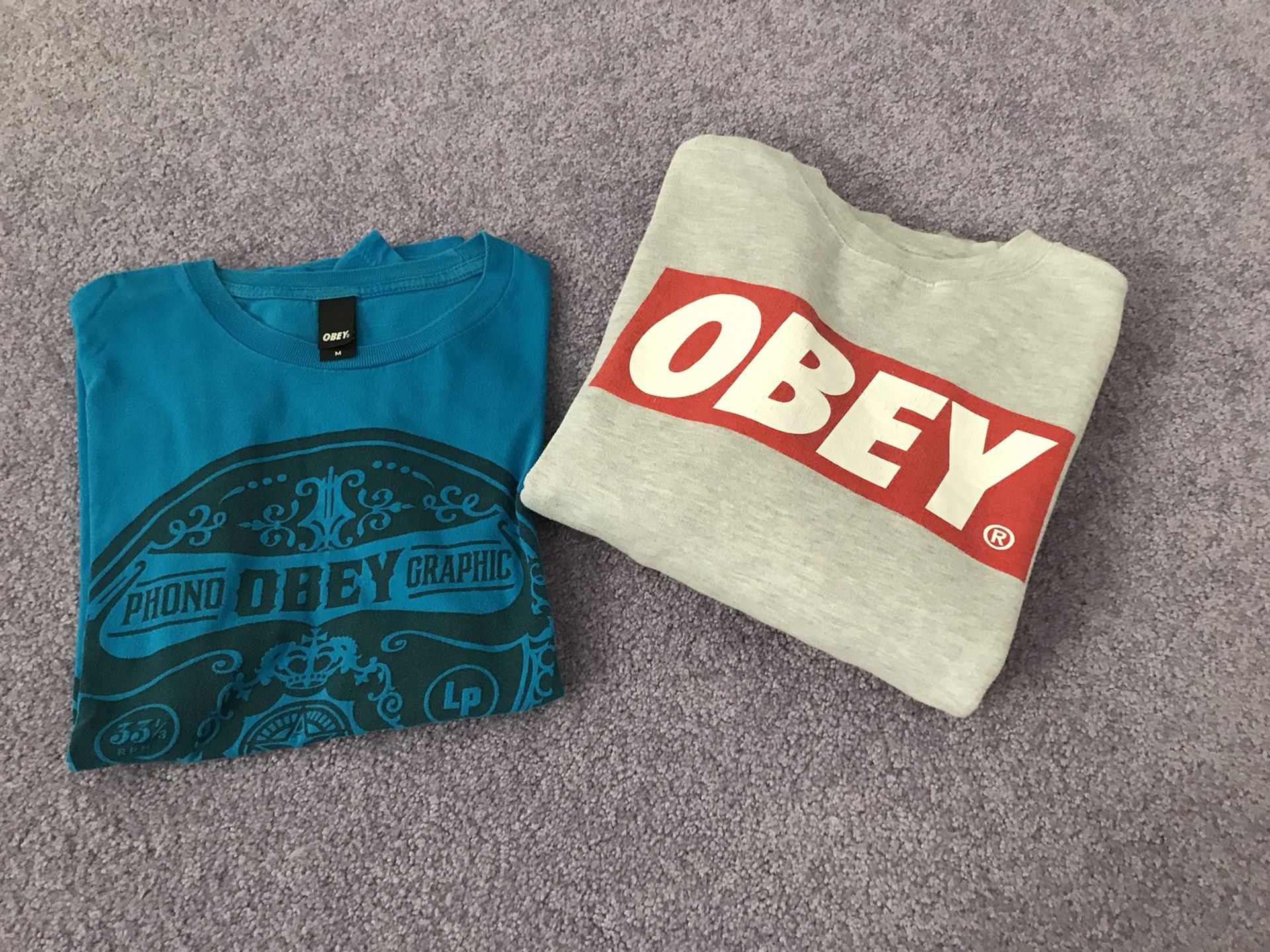 Obey Crew Neck and T-shirt
