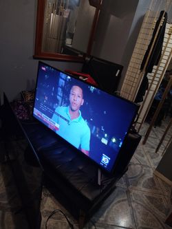 SCEPTRE TV UHD 4k 55"