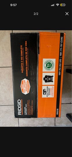 BRAND NEW RIDGID 3 Gallon 18 volt cordless WET/DRY vacuum