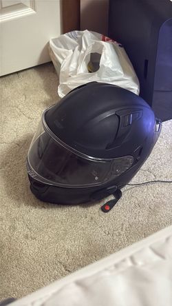 Motorcycle helmet