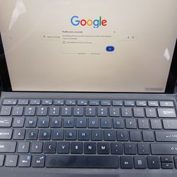 Microsoft Surface Pro and IPad Pro with Case And Magic Pen