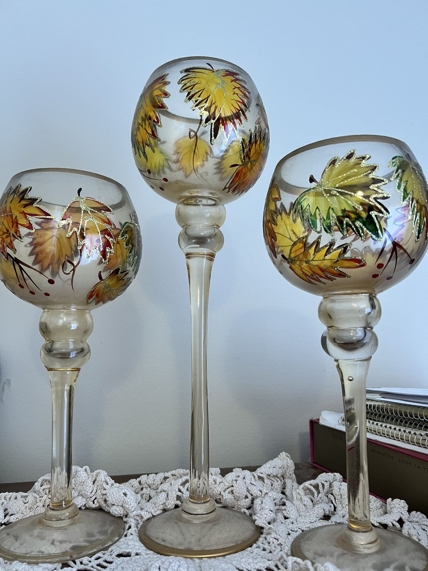 TALL GLASS CANDLE HOLDER