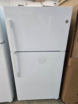 Ge 33 inch refrigerator