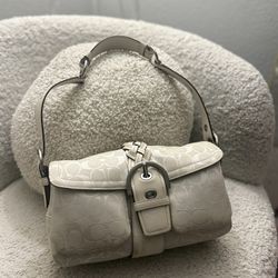Coach white double pocket soho