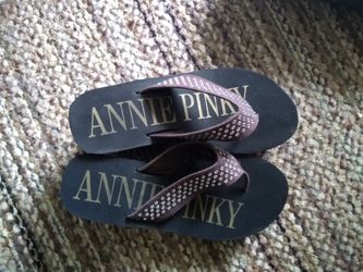 Annie Pinky