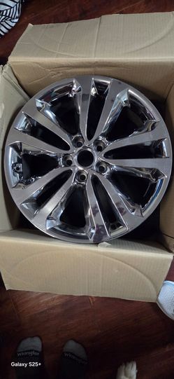 Kia aluminum wheel/rim