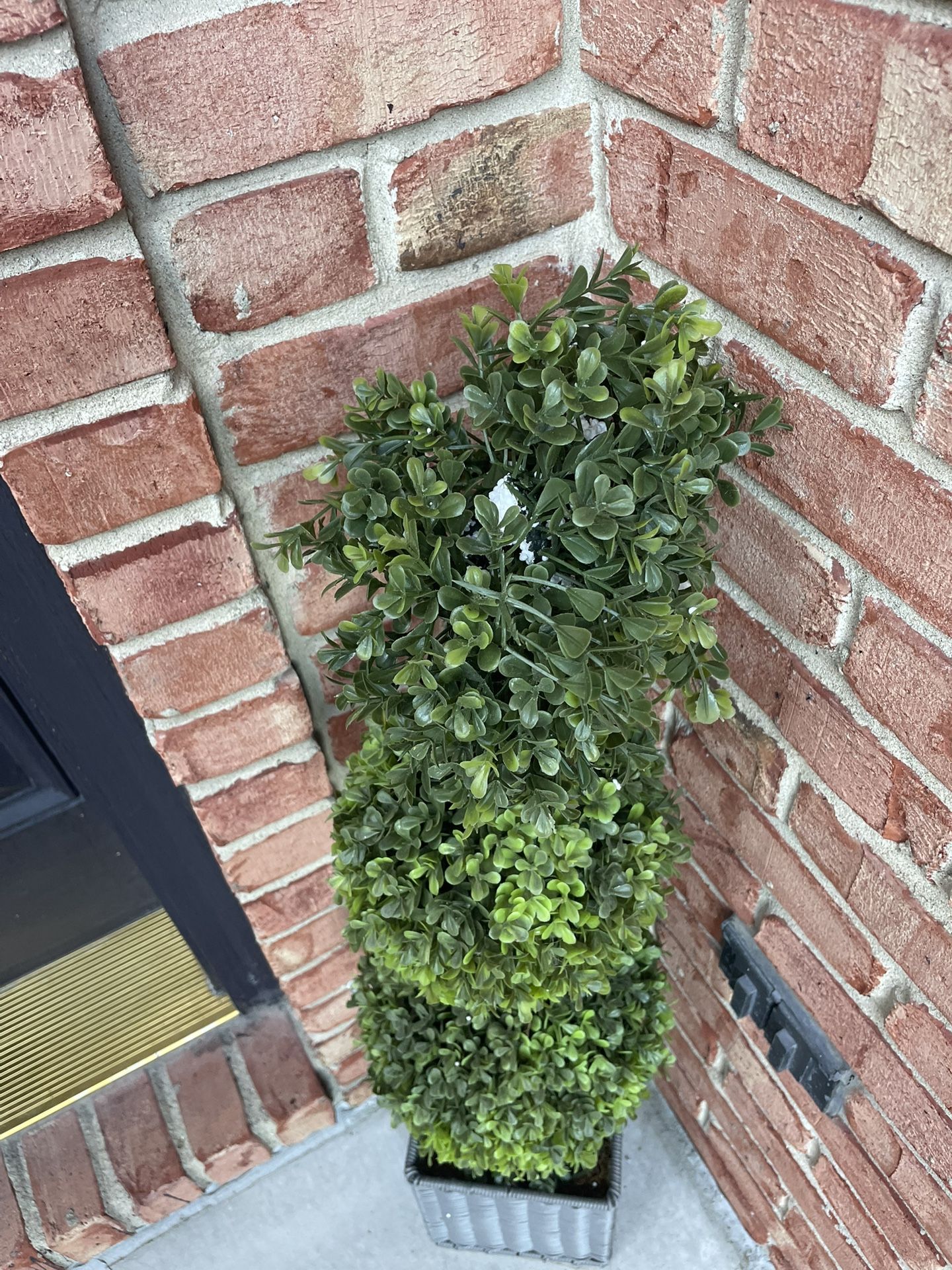 Two artificial decoration