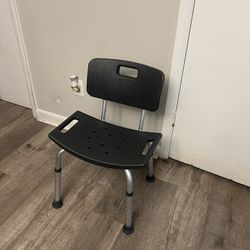 Ajustable Shower Chair